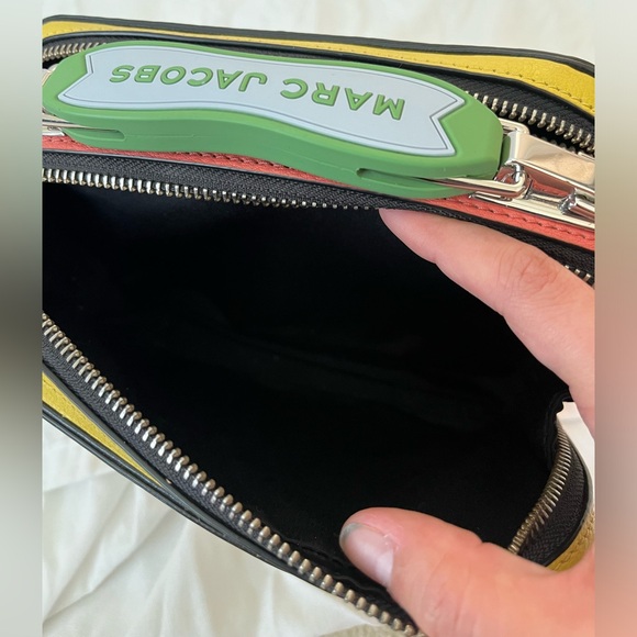 Marc Jacobs Peanuts X mini Lunchbox Purse - Picture 9 of 12